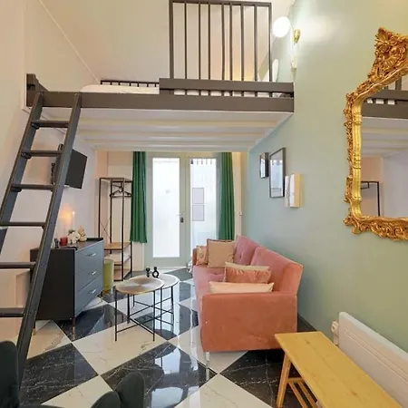 Apartamento Renovated, Chic For Two París